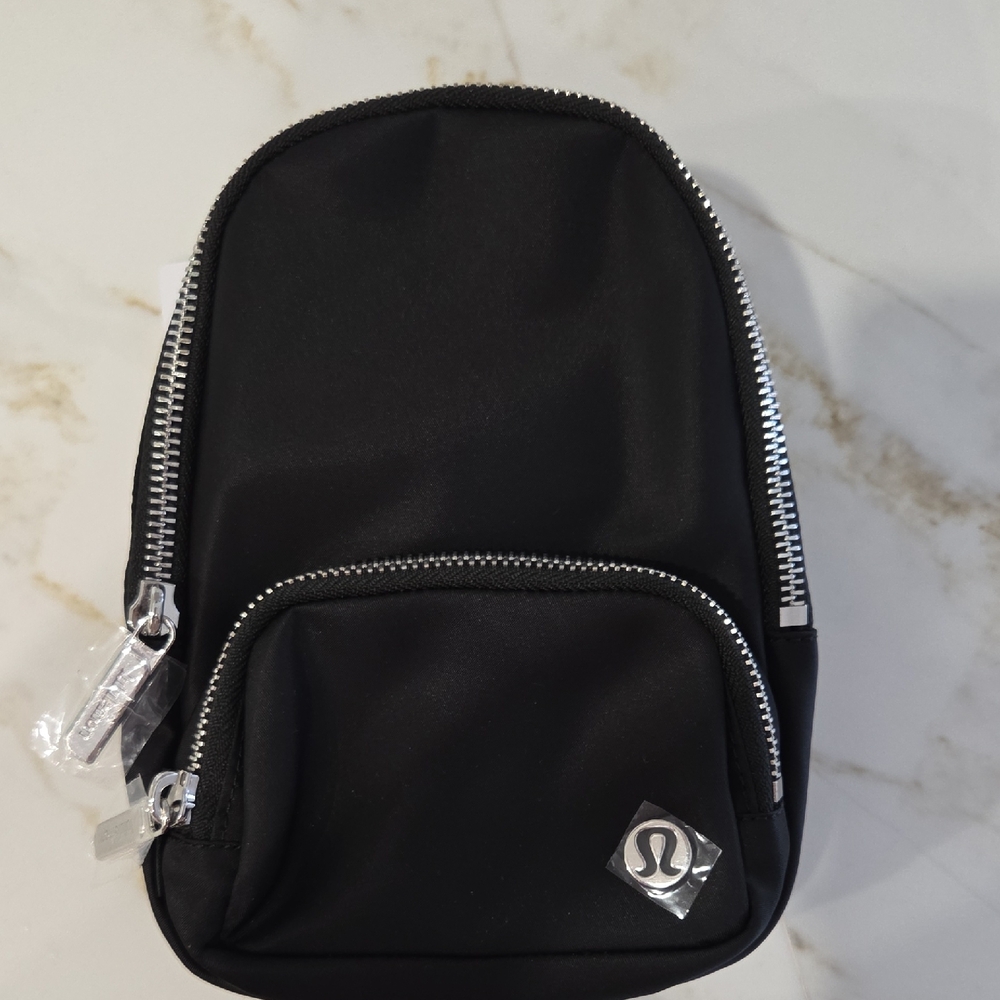 Lululemon Black Everywhere Small Sling Bag